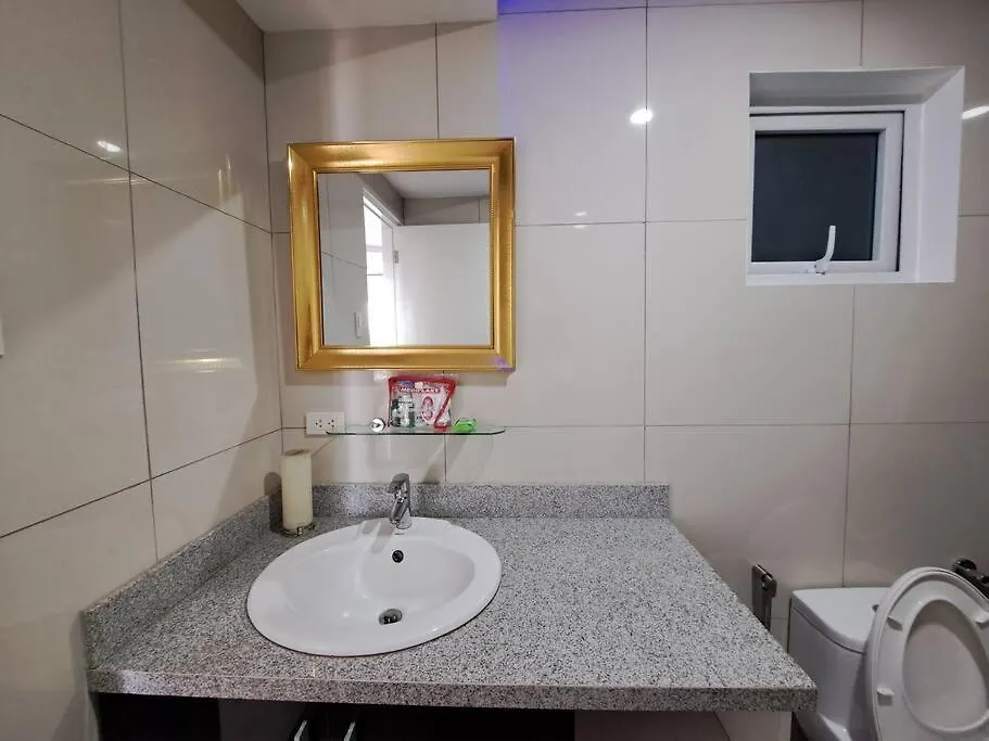 Vip 2Br Penthouse-Kandi Palace 155Sqm W/ Jacuzzi Angeles 0*,