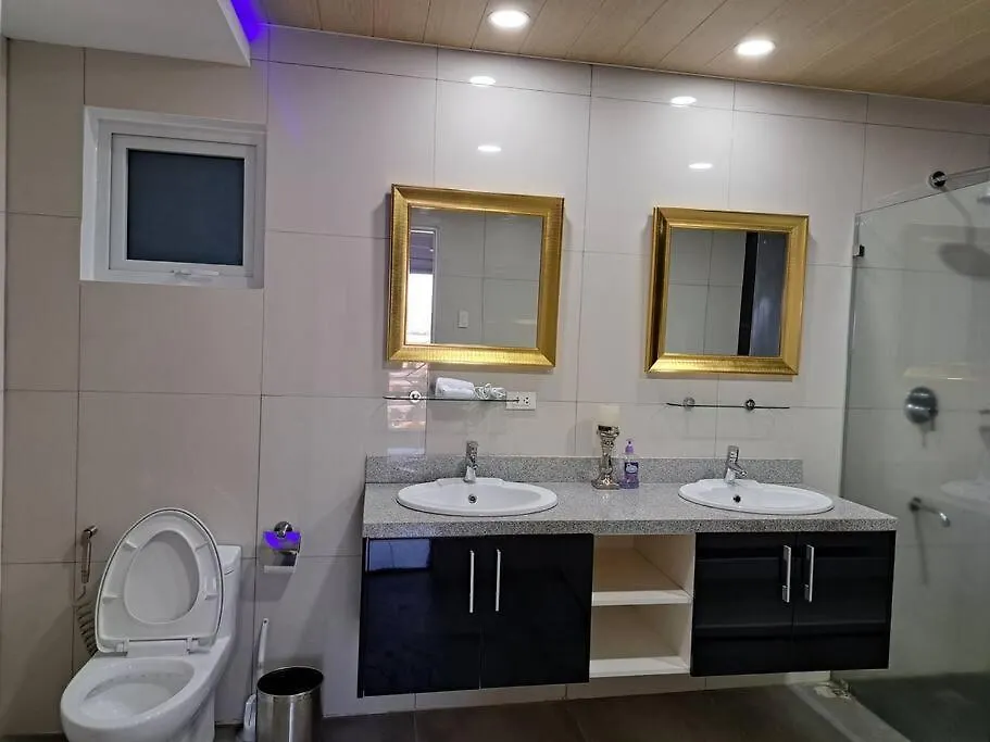 Vip 2Br Penthouse-Kandi Palace 155Sqm W/ Jacuzzi Angeles Appartement