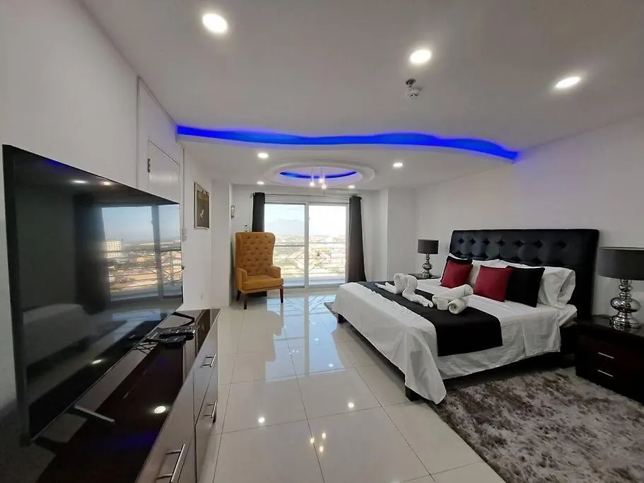 Vip 2Br Penthouse-Kandi Palace 155Sqm W/ Jacuzzi Angeles 0*,  Filippijnen