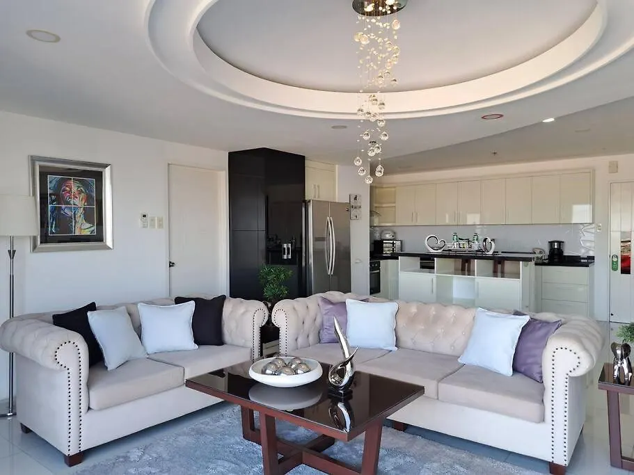Vip 2Br Penthouse-Kandi Palace 155Sqm W/ Jacuzzi Angeles