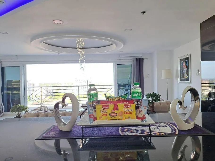 Vip 2Br Penthouse-Kandi Palace 155Sqm W/ Jacuzzi Angeles
